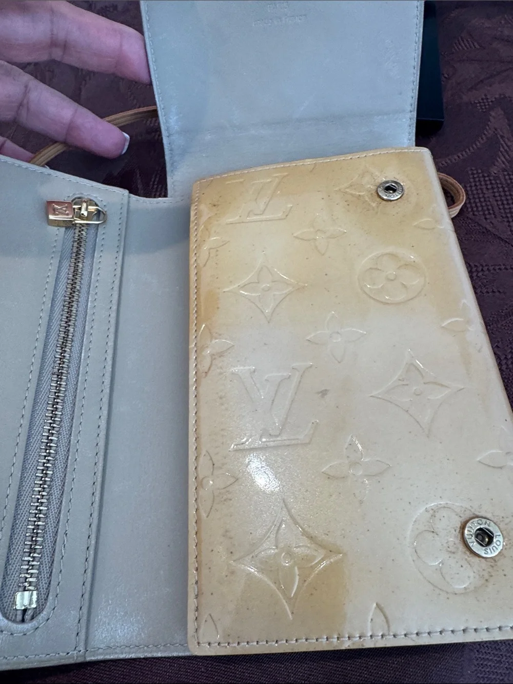 Louis Vuitton Tan Vernis Walker Pouchette